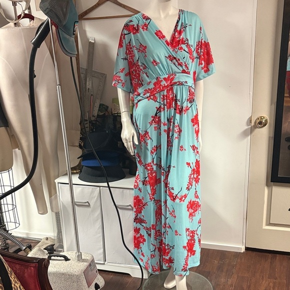 keluumme Dresses & Skirts - Keluumme Floral Wrap Dress in Red and Blue size 18
